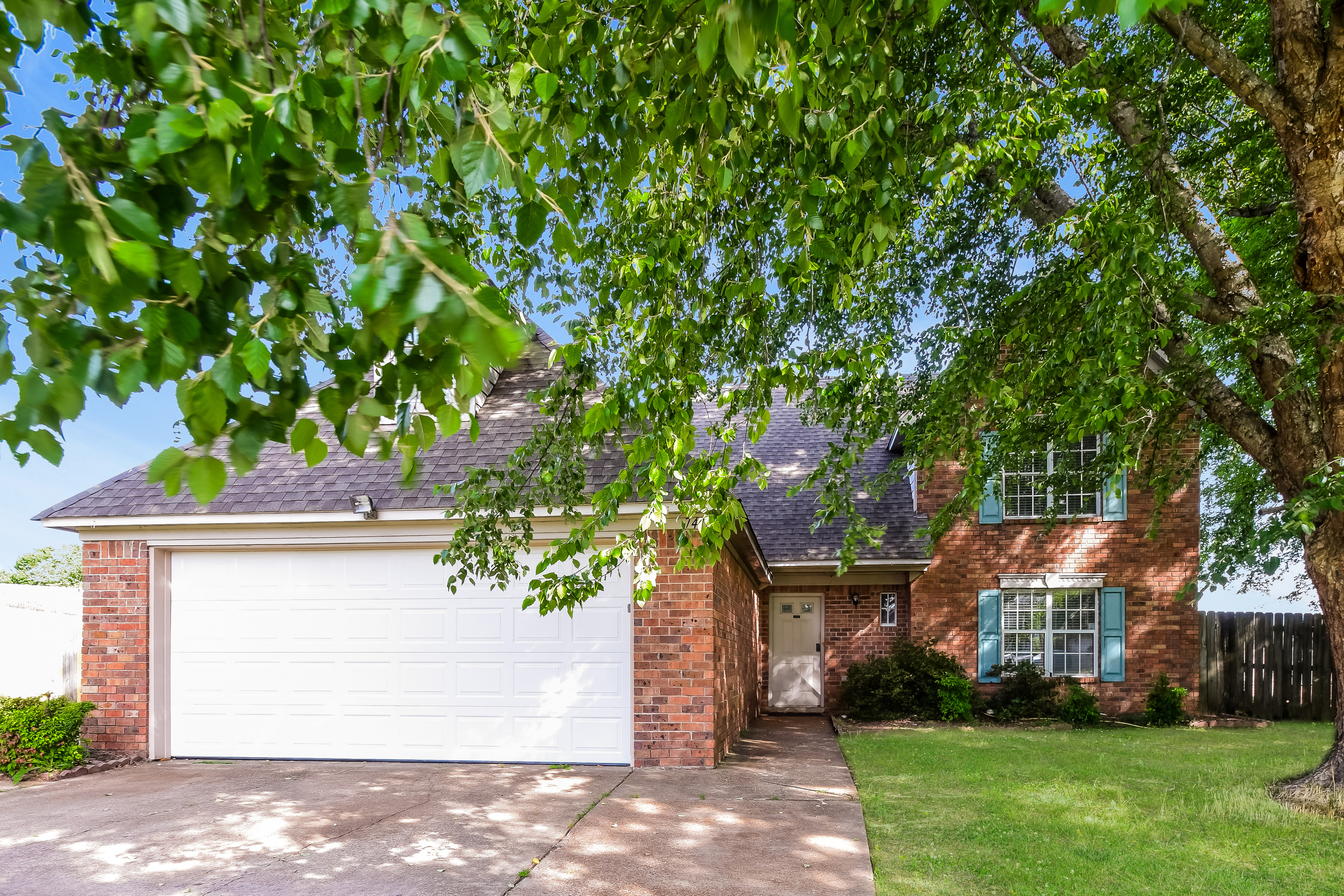7411 Paddock Cove Southaven, MS 38671